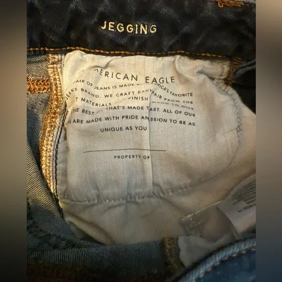 American Eagle Super Stretch Jegging Dark Wash Denim Jeans Women’s Size 6 Long - Picture 3 of 5